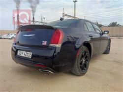 کرایسلەر 300